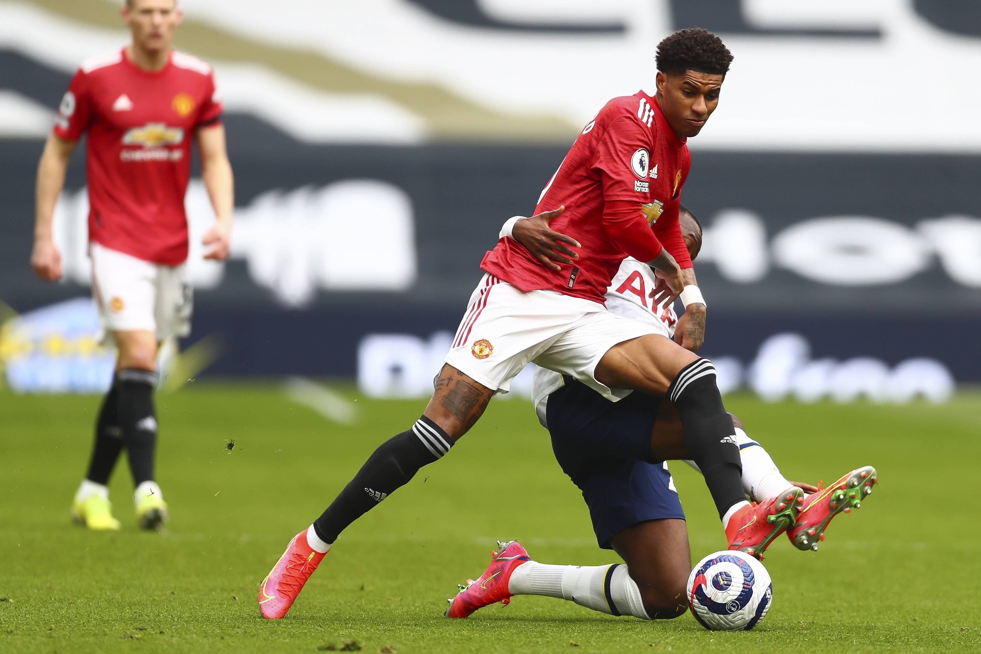 往往起到牵 往往起到牵